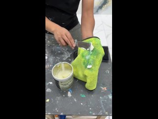 venetian plaster. evaluate the work